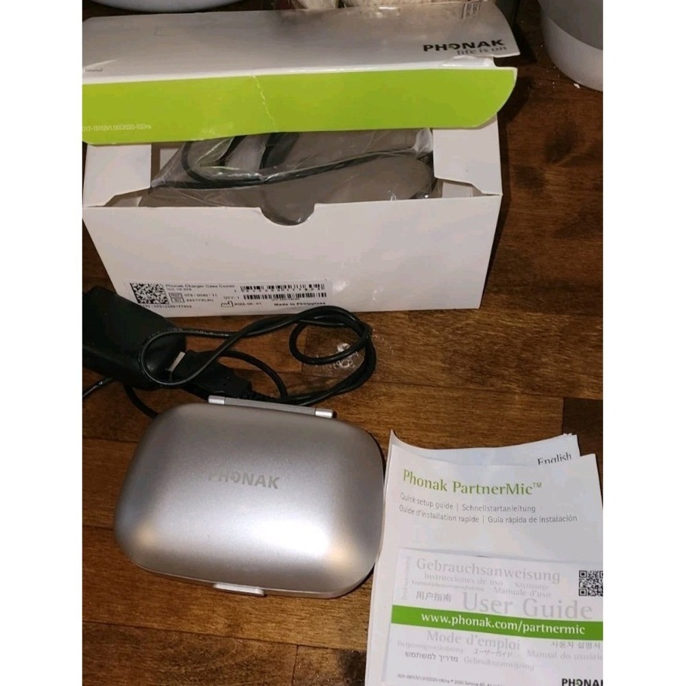 Phonak Life Charger Hearing  Original Box And Wires Instructions
